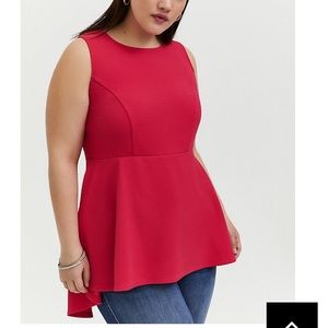 Torrid Fuchsia pink textured peplum top size 3